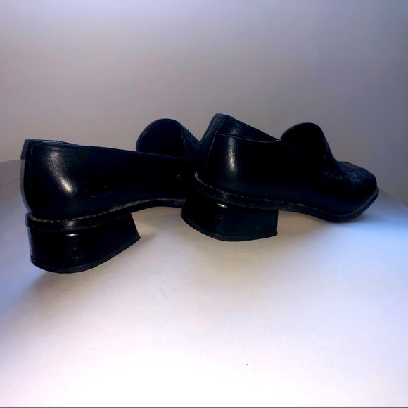 Women’s Italien Leather 90’s style Shoes - Picture 8 of 12